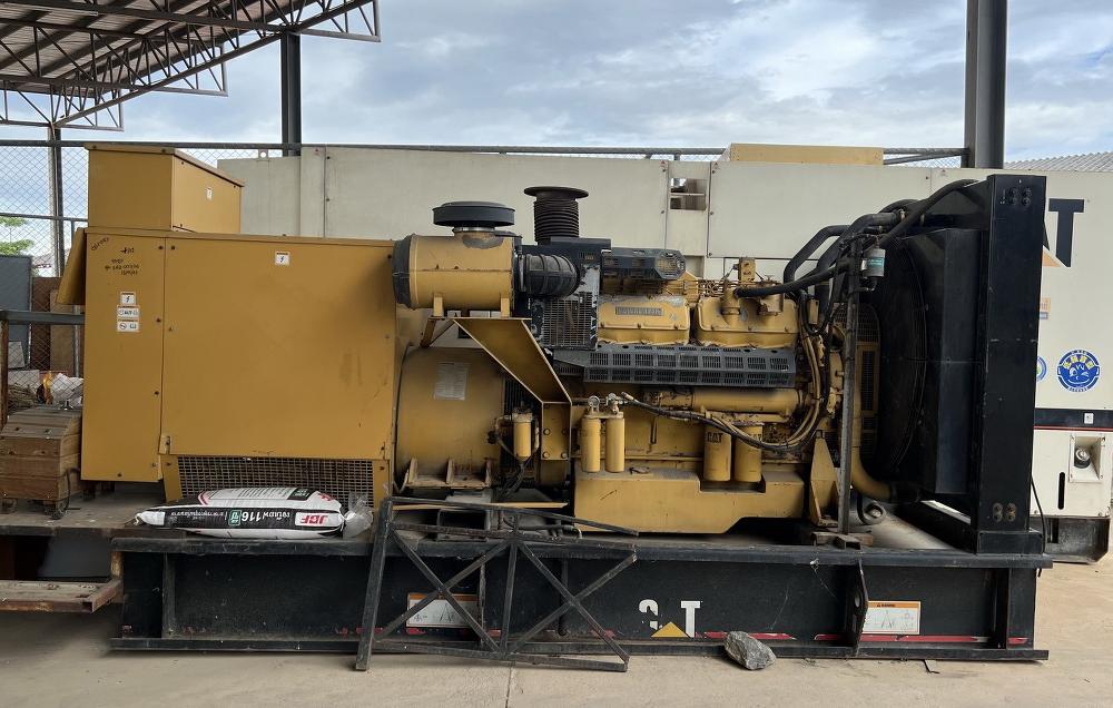 Générateur diesel CAT 937F de 750 kW