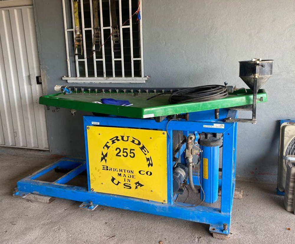 MSI Xtruder 255 Concentrating Table