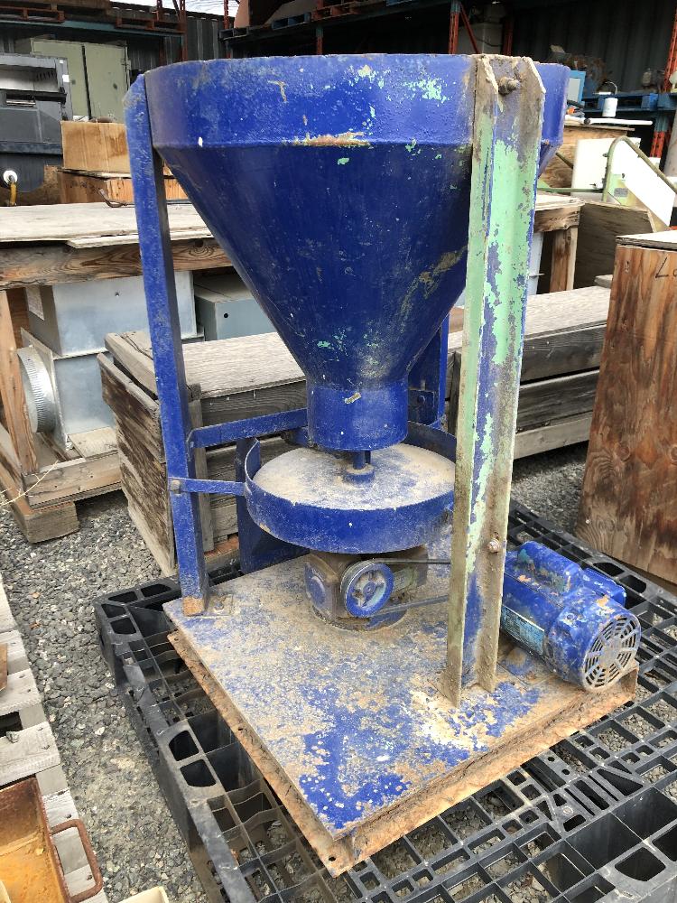 Denver 16in Dry Reagent Feeder