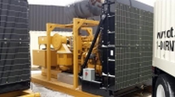 Caterpillar 750 kW Diesel Generator