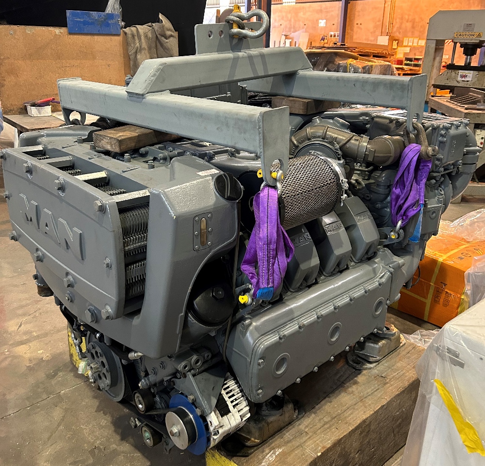 Moteur diesel marin MAN V8
