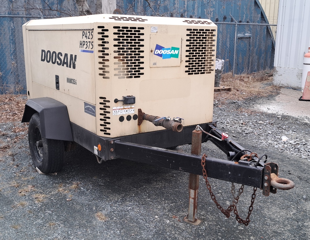 Doosan 365 CFM Portable Air Compressor