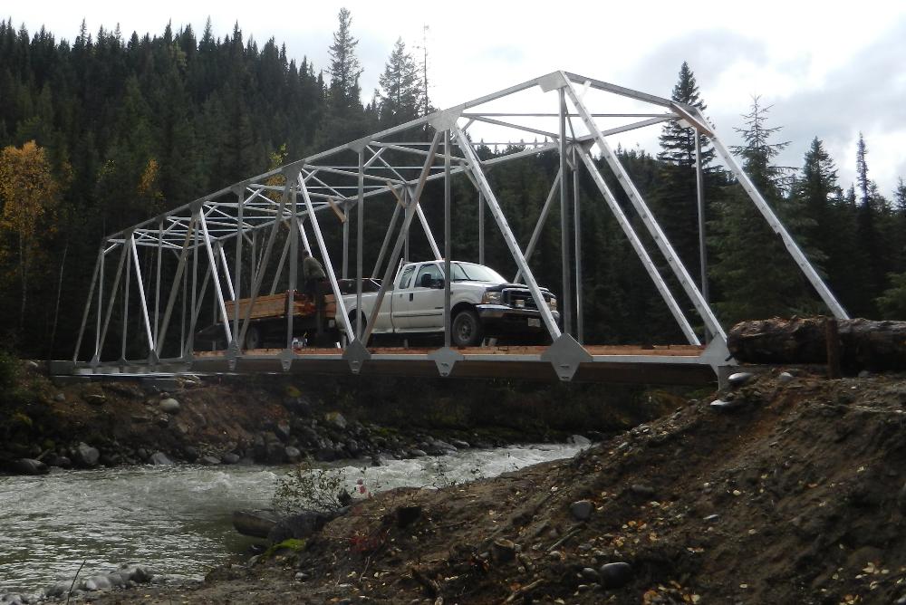 11ft Wide x 100ft Long Aluminum Bridge