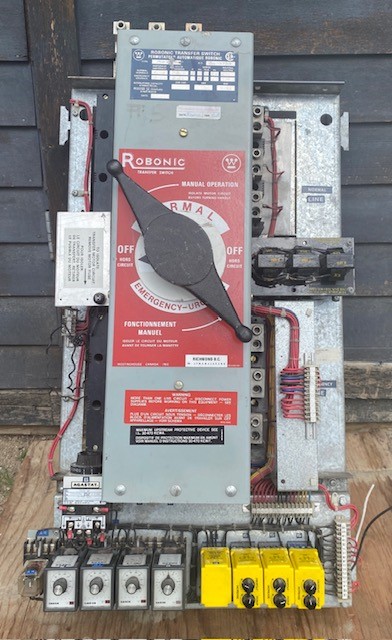 400 Amp Westinghouse Robonic Transfer Switch