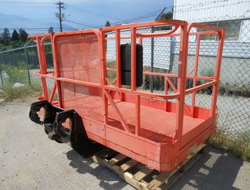 JLG Gradall Personnel Work Platform
