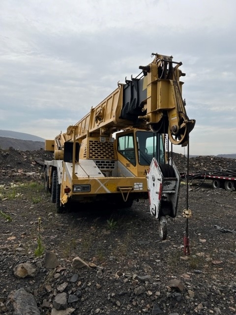 Grue tout terrain Grove AT700B