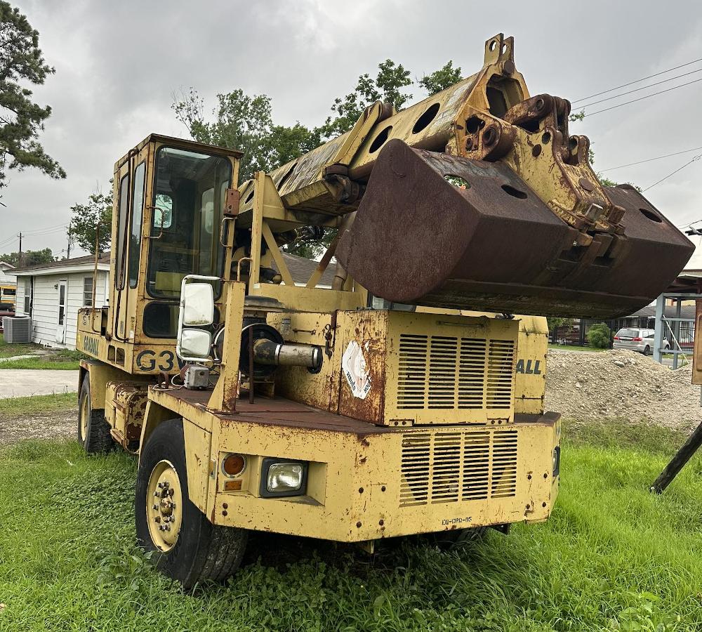 Gradall G3WD Wheel Excavator
