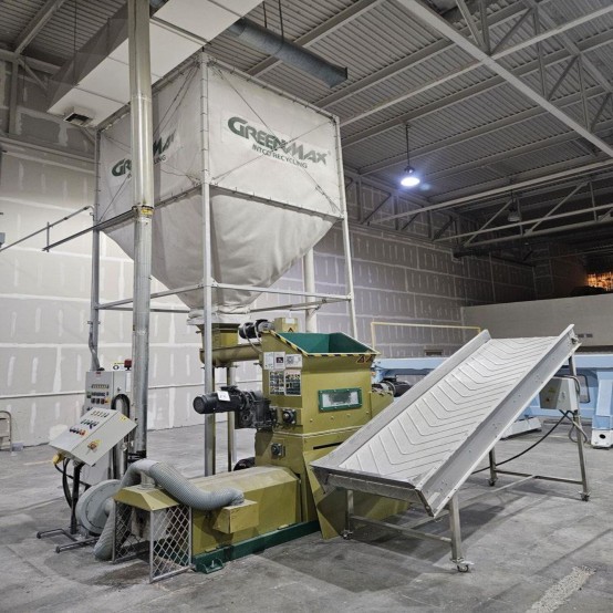 Système de densification de fondoir à mousse plastique GreenMax M-C200