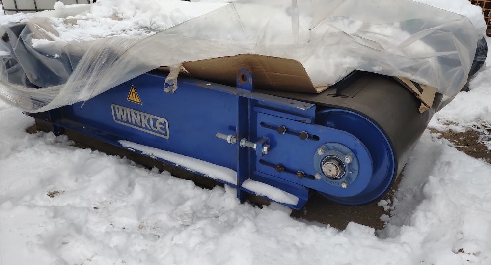Winkle 43in x 44in Self-Cleaning Magnetic Separator