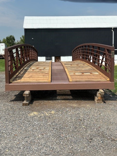 Pont pour véhicules de 10 pieds de large x 46 pieds de long, 15 tonnes