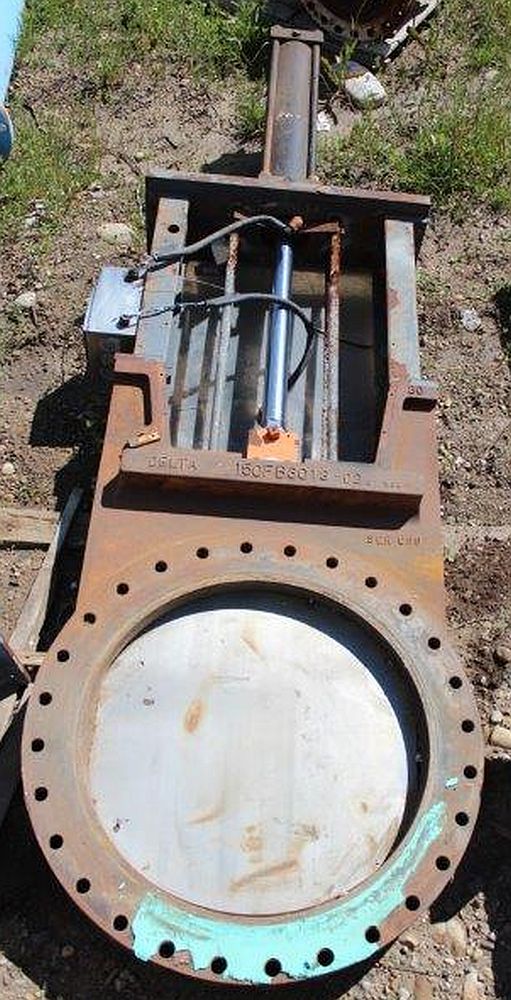 Delta Industrial 30 in Knife Valve