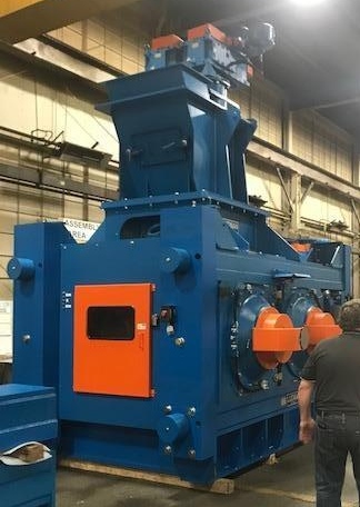 Ludman 4440 Roll Compactor
