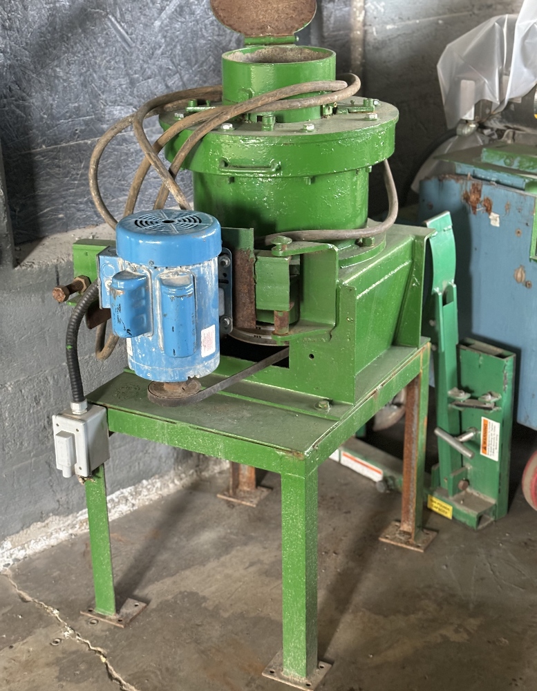 Massco 10in Lab Cone Crusher