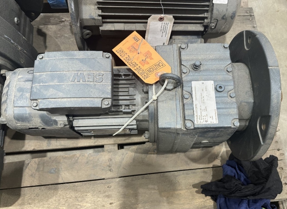 SEW-Eurodrive RF77/A Gearmotor