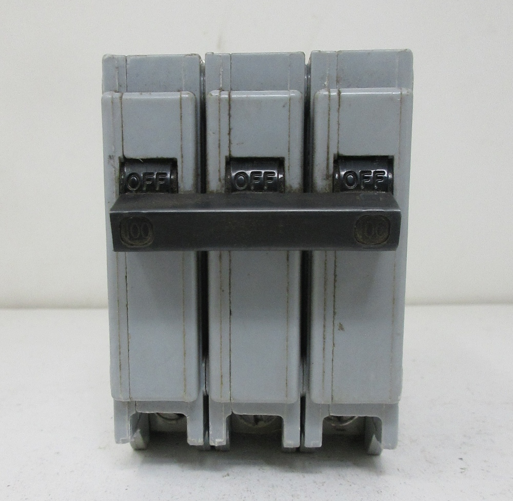 Cutler Hammer Disjoncteur QB 100 A