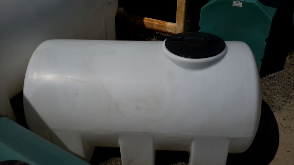 Polyethylene RKLT-125 Leg Tank