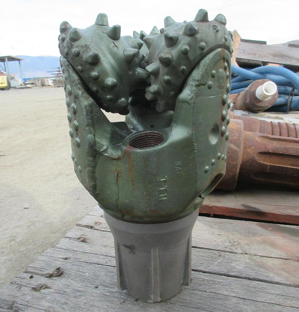 Tricone Drill Bit