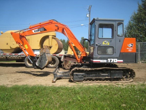 Kubota KH170 Hydraulic Excavator