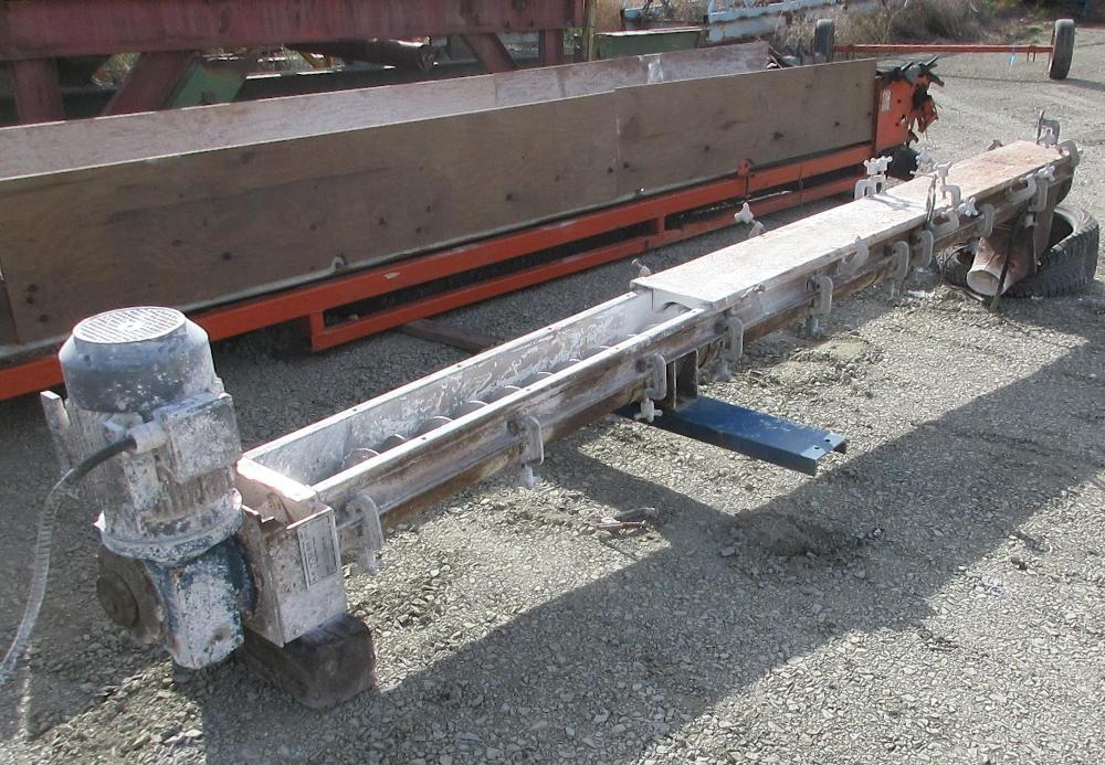 6 pouces de diamètre. x 12 pieds de longueur