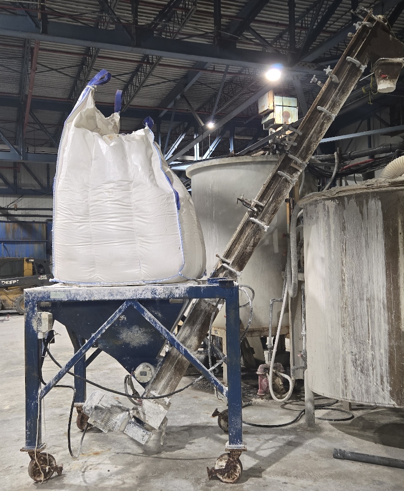 BW Sinclair Hopper with 6in Auger