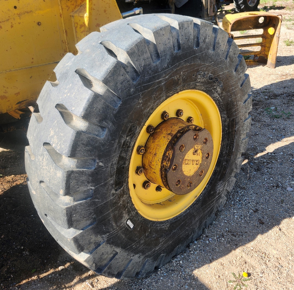 Westlake CL629 14.00-24 Tires