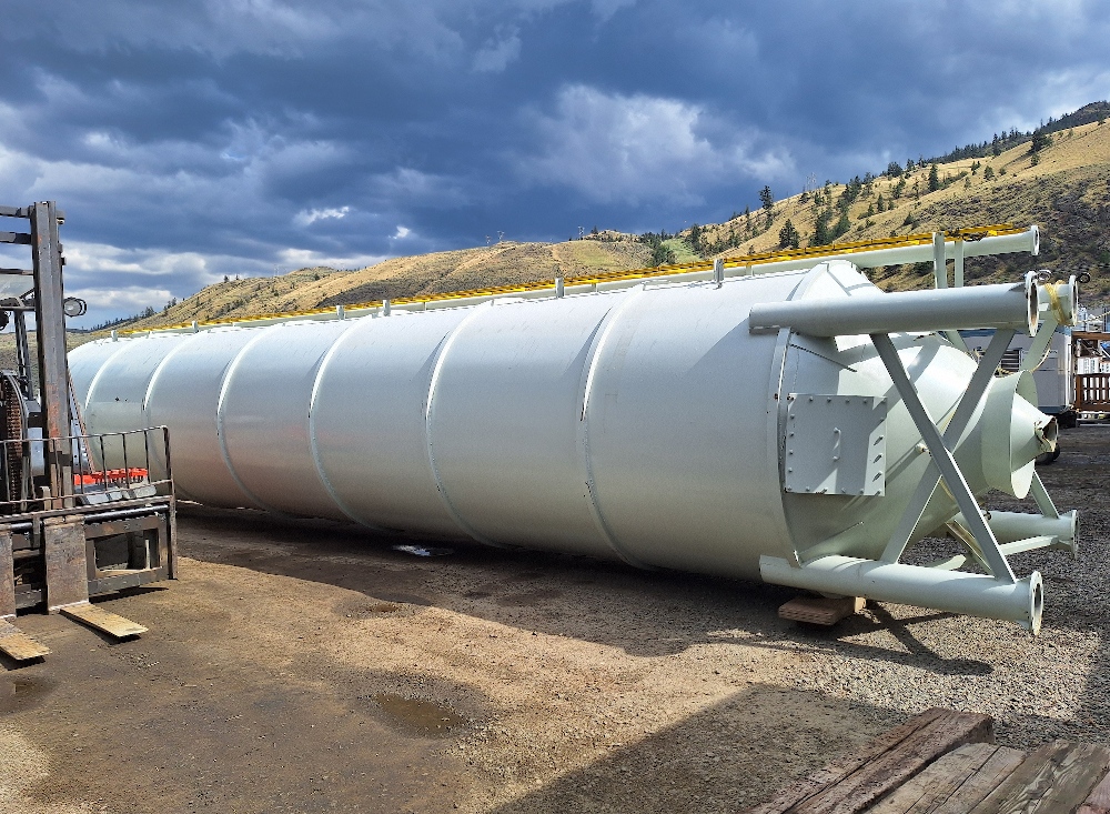 50 Ton 7ft Dia. x 39ft Tall Silo