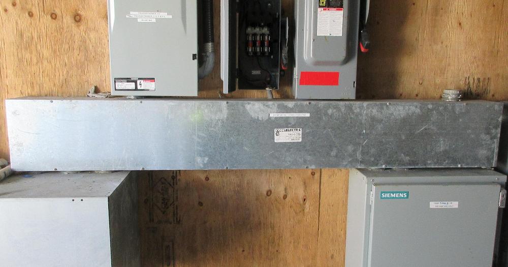 Code Electric 600 Amp PAD Splitter Trough