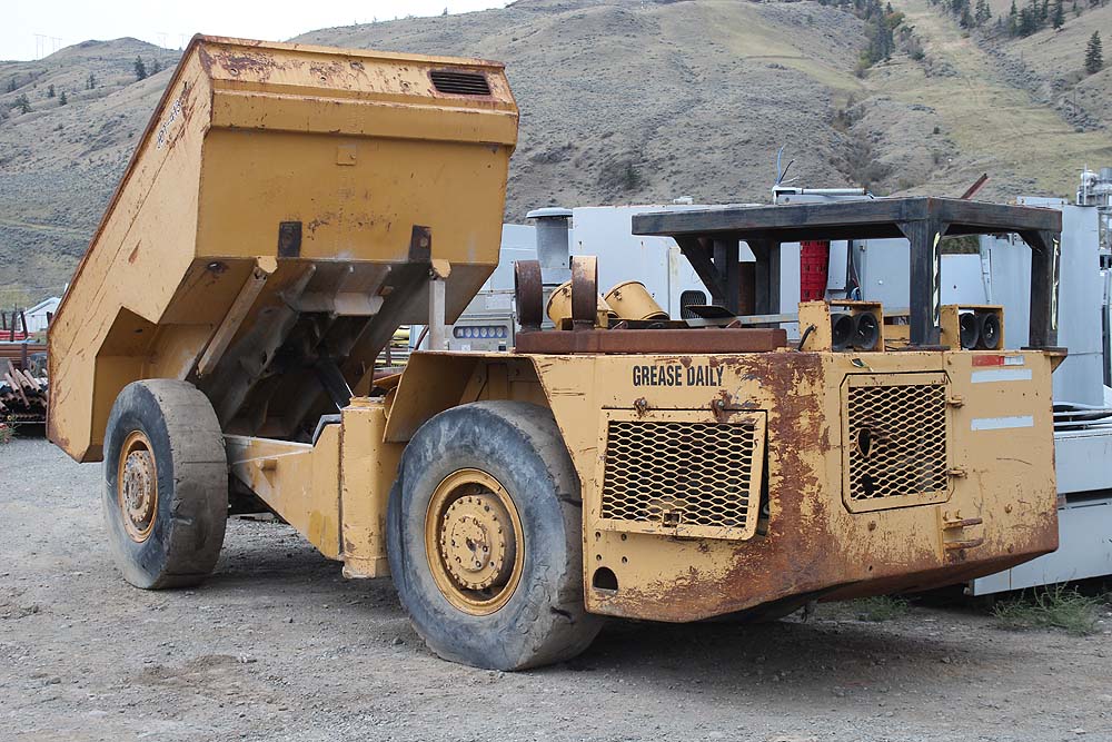 JDT  413. 13 Ton. Underground Truck