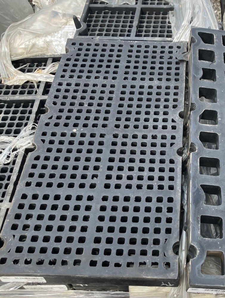 Surplus 12.5mm Polyurethane Screen Panels