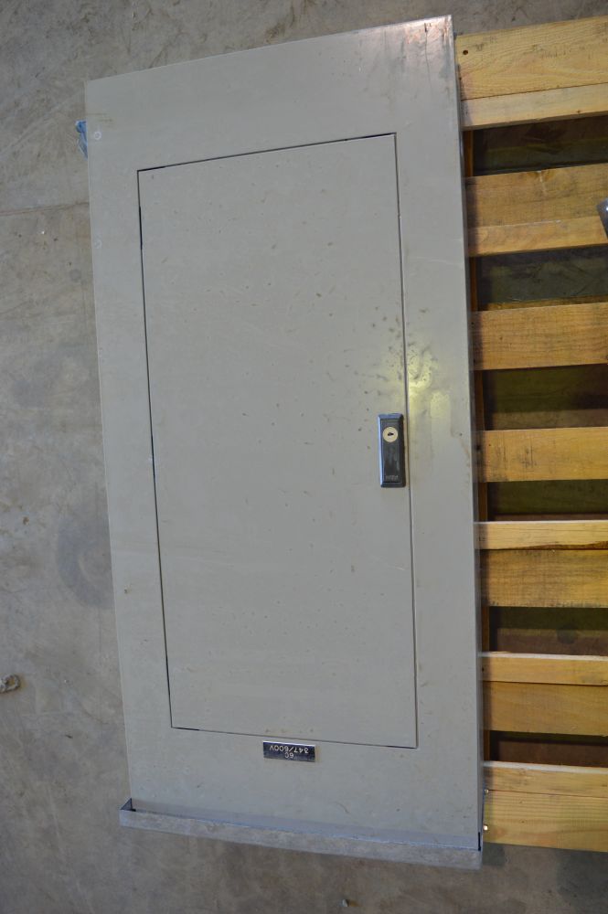 Cutler Hammer 225 Amp Distribution Panel