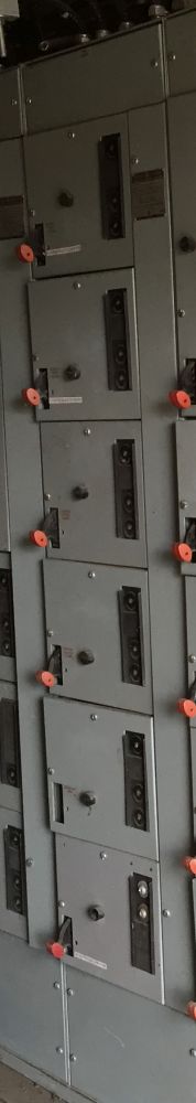 General Electric 600 Volt 8000 Line MCC Section
