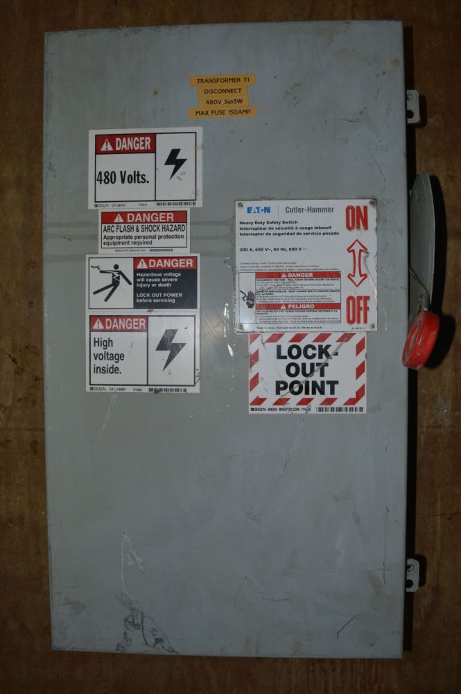 Cutler Hammer 200 Amp Disconnect