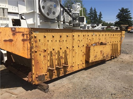 Cedarapids 6 ft x 20 ft Screen