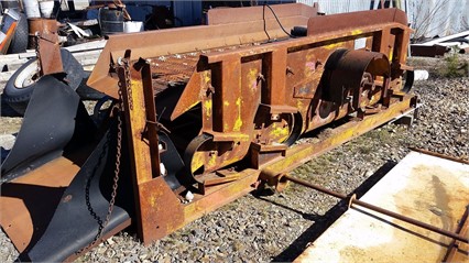 Gator 4 ft x 10 ft Vibrating Screen