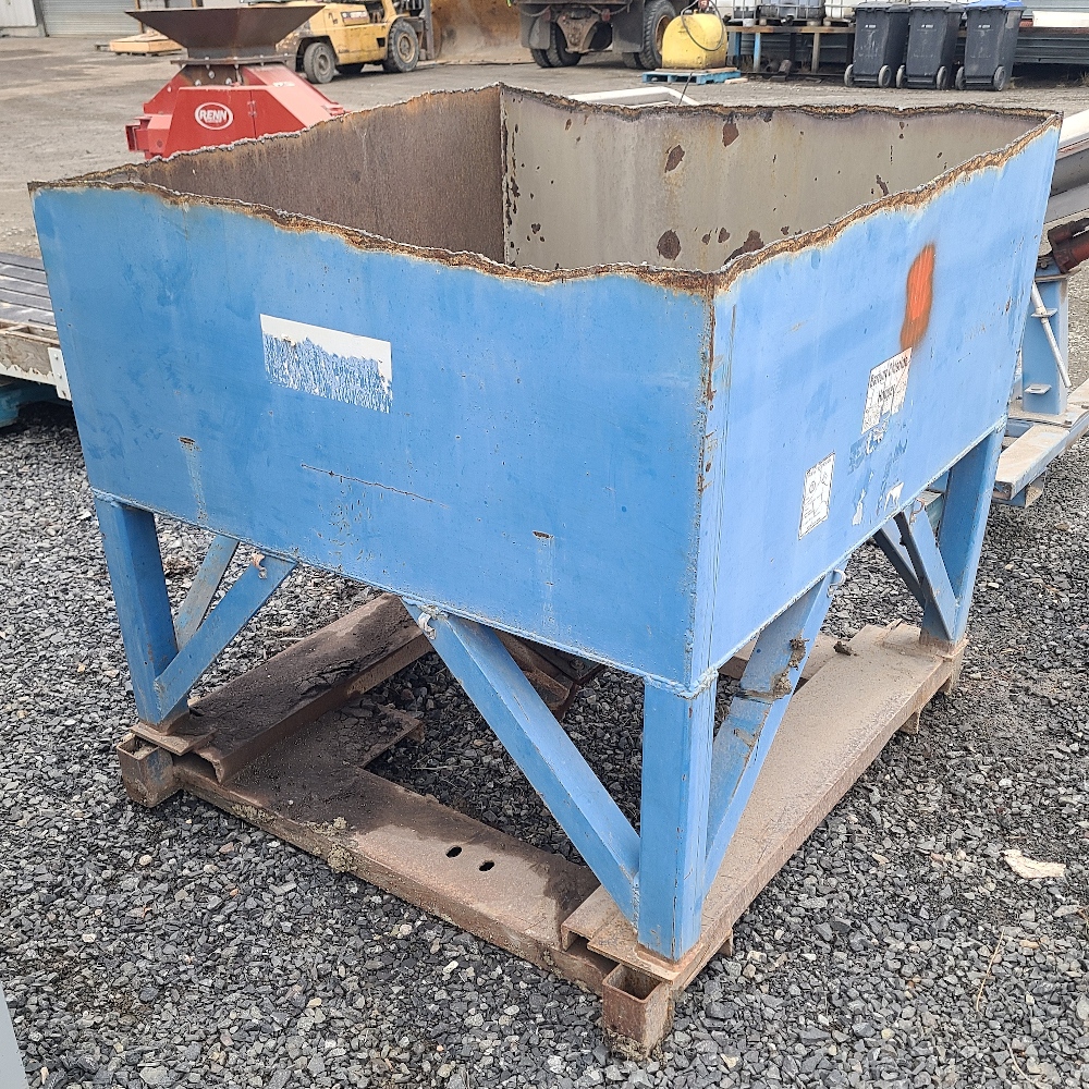 1.2yd Square Steel Hopper