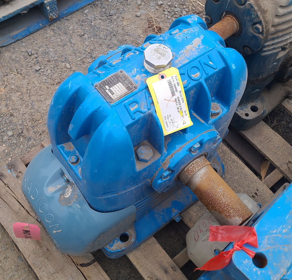 Radicon AU700 Right-Angle Speed Reducer