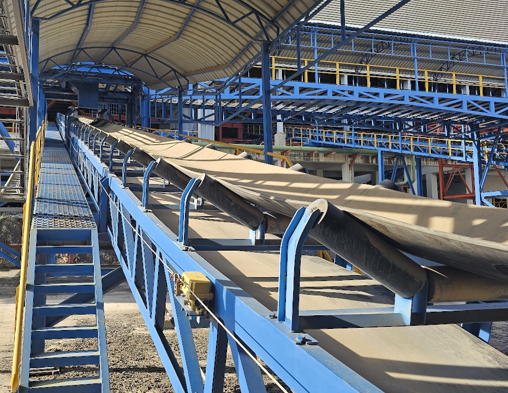 1.2m Wide x 92m Long Channel Conveyor