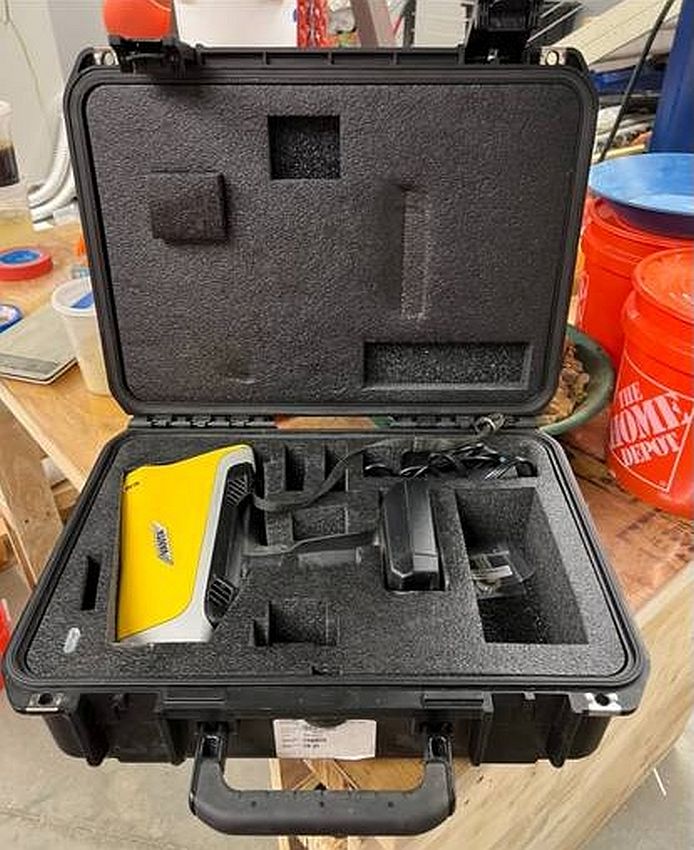 Olympus Vanta Max Handheld XRF Analyzer