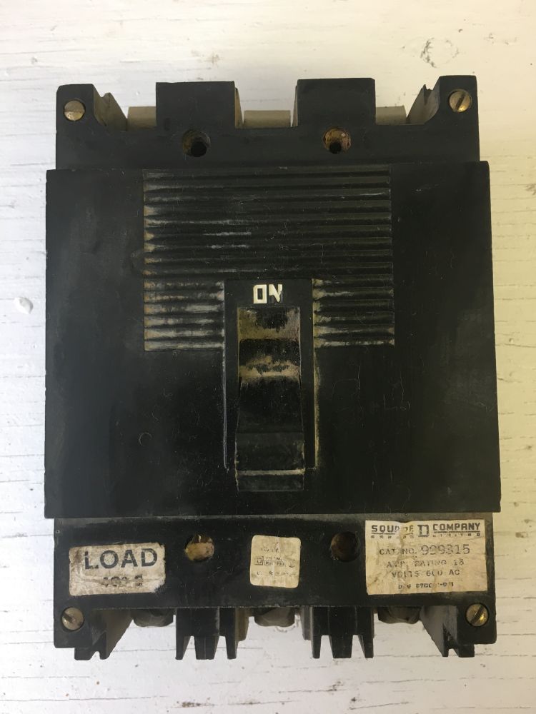 Square D 15 Amp ML1 Breaker