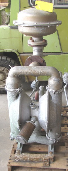Pompe à membrane Wilden M15 A4020V
