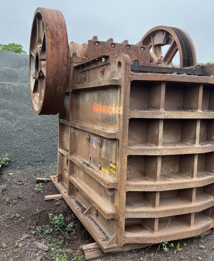 Cedarapids 42in x 48in Jaw Crusher