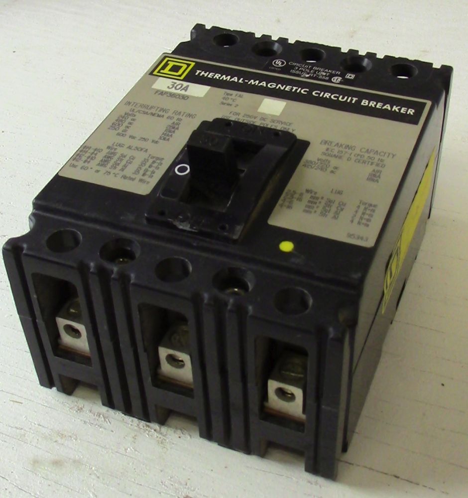 Square D 3 Pole 30 Amp FAP Breaker