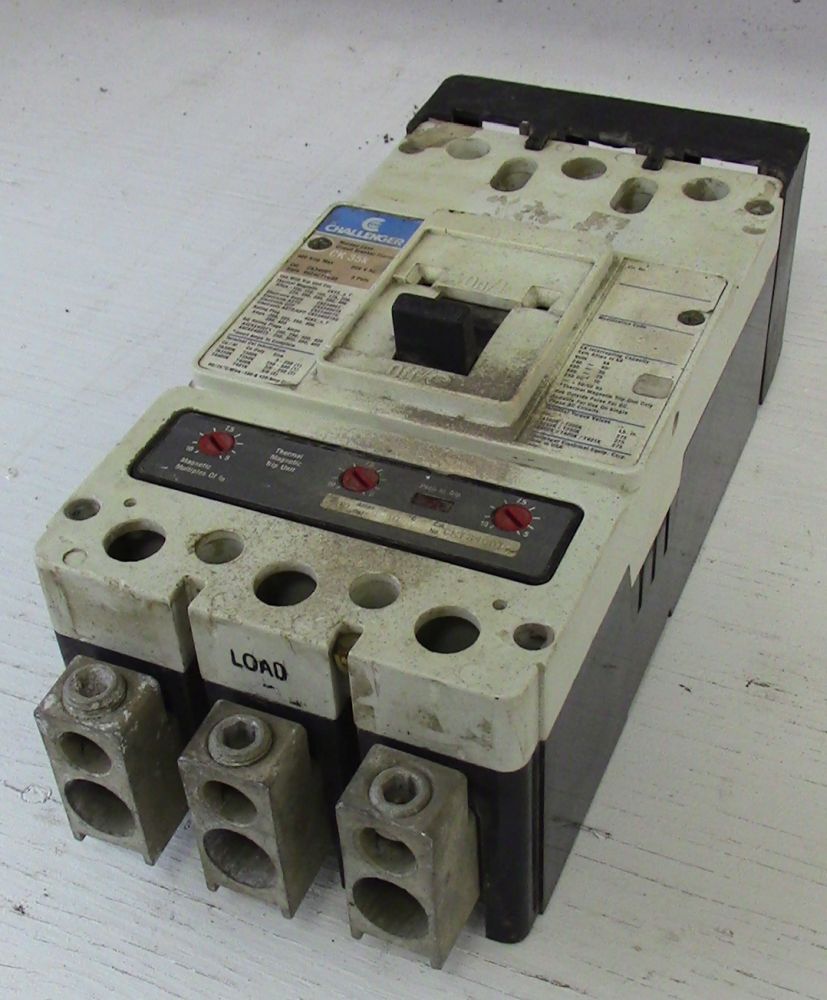 Challenger 3 Pole 400 Amp CK Breaker