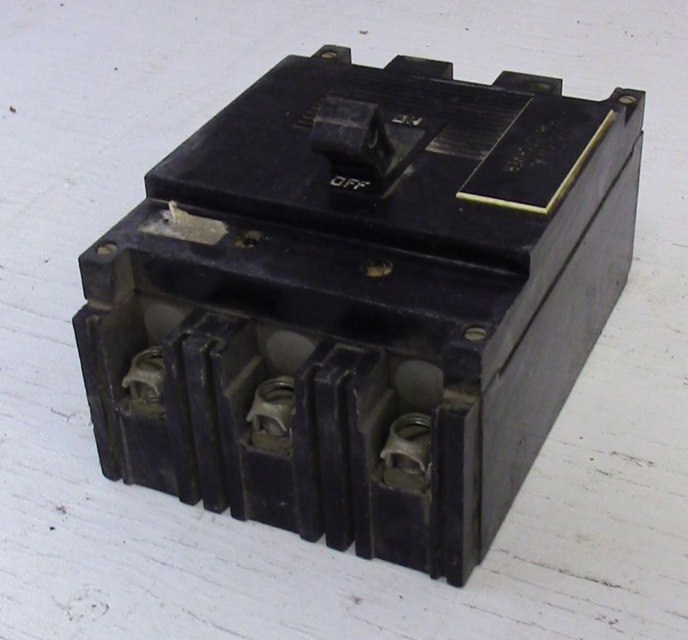 Square D 3 Pole 40 Amp ML1 Breaker