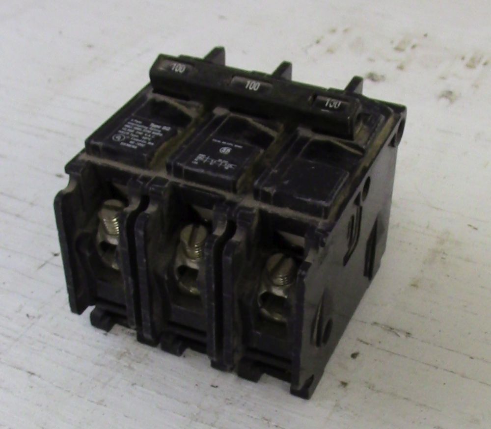 Disjoncteur boulonné Siemens 3 pôles 100 A