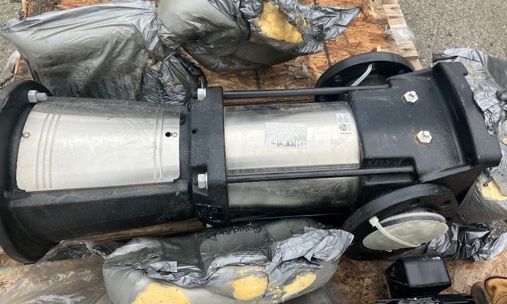 Grundfos CR64-3-1 Vertical Inline Pump