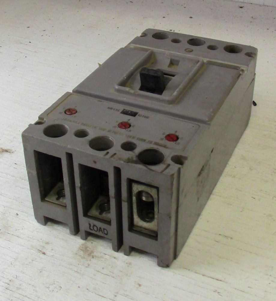 Westinghouse 3 Pole 250 Amp Breaker
