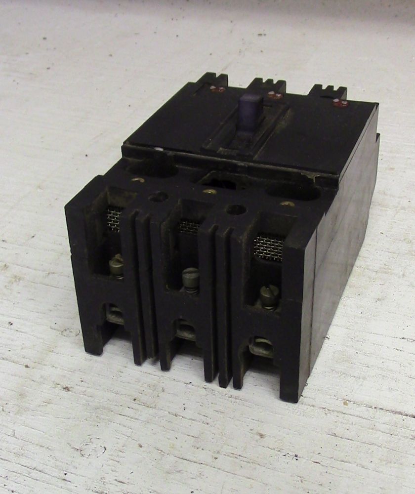 Westinghouse 3 Pole 10 Amp FA Breaker