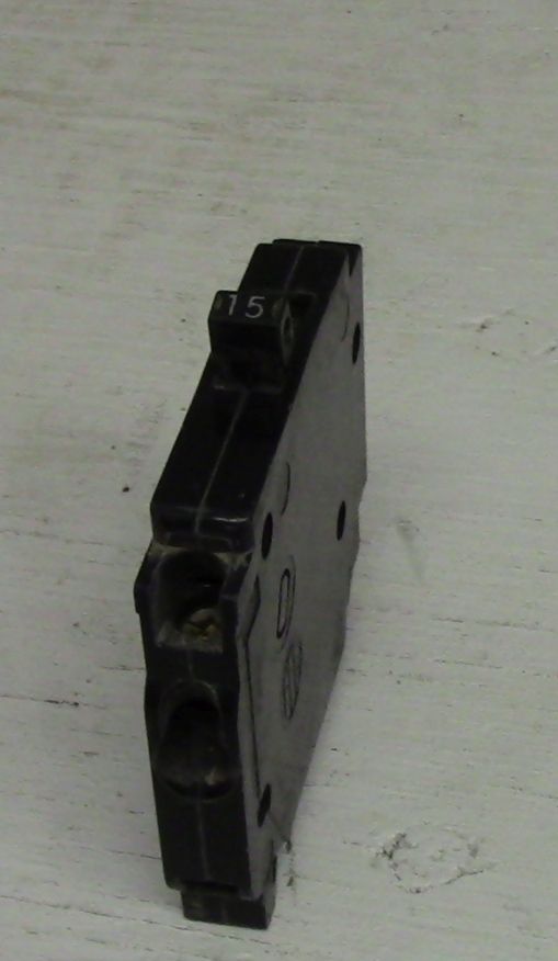 ITE 1 Pole 15 Amp Push-in Breaker