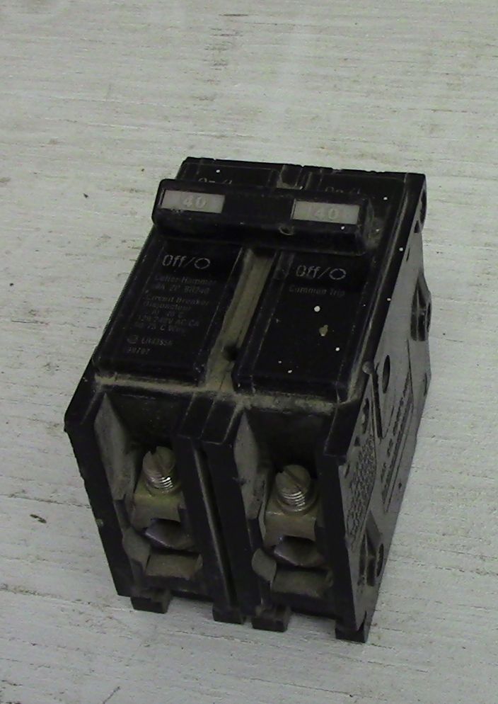 Cutler Hammer 2 Pole 40 Amp Push-in Breaker